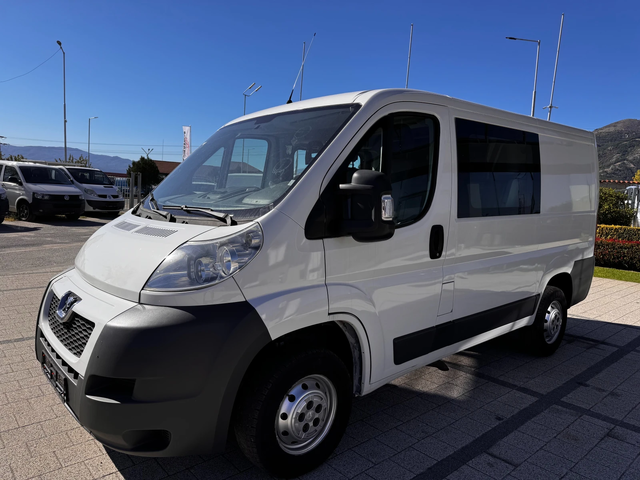 Peugeot Boxer 6-местен Клима - автомобили, коли, обяви за нови и употребявани 2