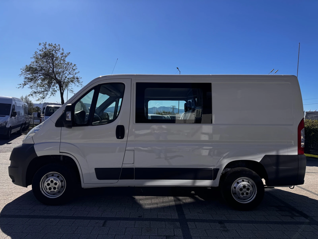 Peugeot Boxer 6-местен Клима - автомобили, коли, обяви за нови и употребявани 3