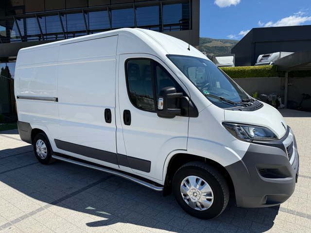Peugeot Boxer 2.2HDI L2H2 Клима Euro 5 - автомобили, коли, обяви за нови и употребявани 1