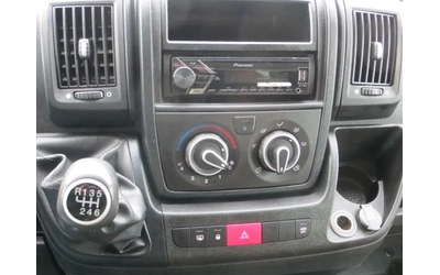 Peugeot Boxer 2,2 HDI EURO 6D - автомобили, коли, обяви за нови и употребявани 8