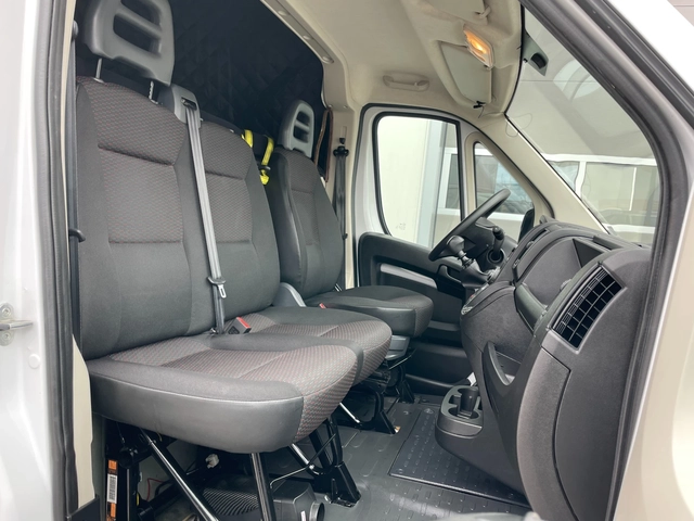 Peugeot Boxer Върнат от  лизинг - автомобили, коли, обяви за нови и употребявани 14