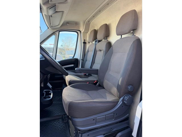 Peugeot Boxer Мах база - автомобили, коли, обяви за нови и употребявани 13