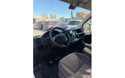 Peugeot Boxer Мах база - автомобили, коли, обяви за нови и употребявани 15