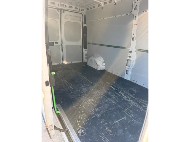 Peugeot Boxer Мах база - автомобили, коли, обяви за нови и употребявани 8