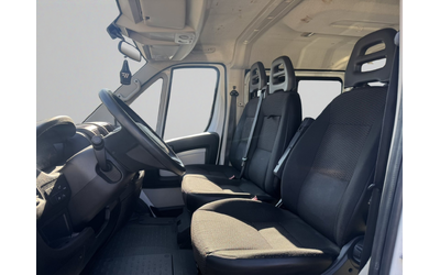 Peugeot Boxer пътнически NEW COMBI 330L1H1 2.0 BlueHDI 130 E6 - автомобили, коли, обяви за нови и употребявани 9