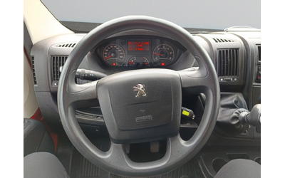 Peugeot Boxer товарен - автомобили, коли, обяви за нови и употребявани 9