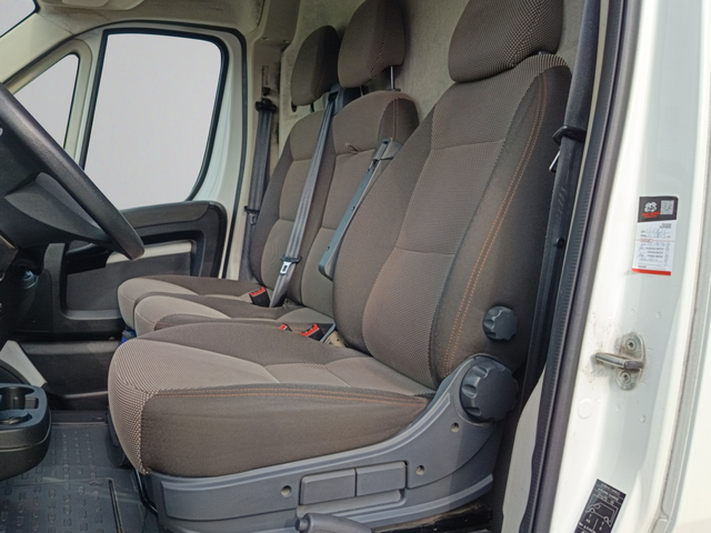 Peugeot Boxer товарен - автомобили, коли, обяви за нови и употребявани 11