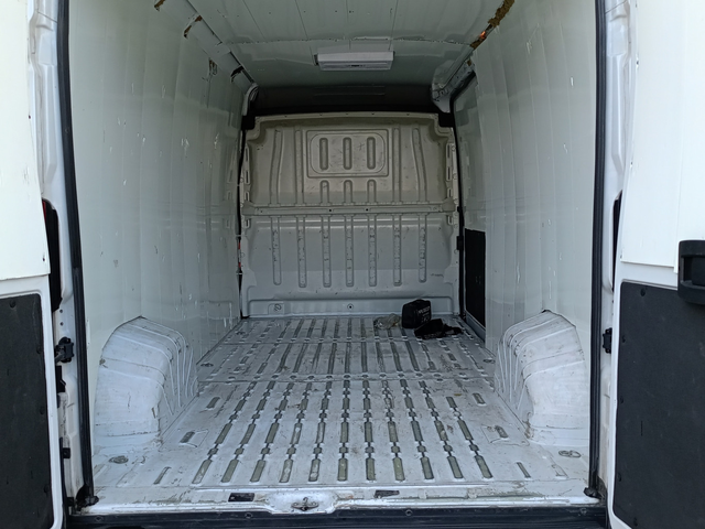 Peugeot Boxer товарен FT 335L3H2 2.2 BlueHDI 140 S&S E6.4 - автомобили, коли, обяви за нови и употребявани 8