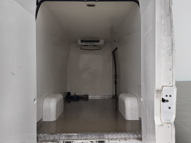 Peugeot Boxer товарен FT 435L4H3 2.2 BlueHDI 140 S&S E6 - автомобили, коли, обяви за нови и употребявани 11
