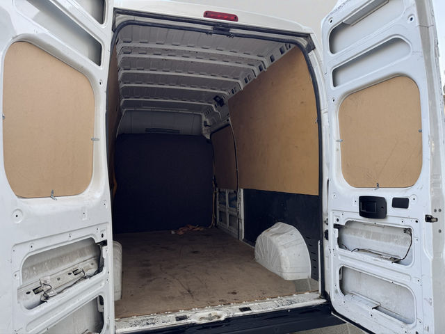 Peugeot Boxer товарен NEW FT 335L3H3 2.0 BlueHDI 130 E6 - автомобили, коли, обяви за нови и употребявани 6