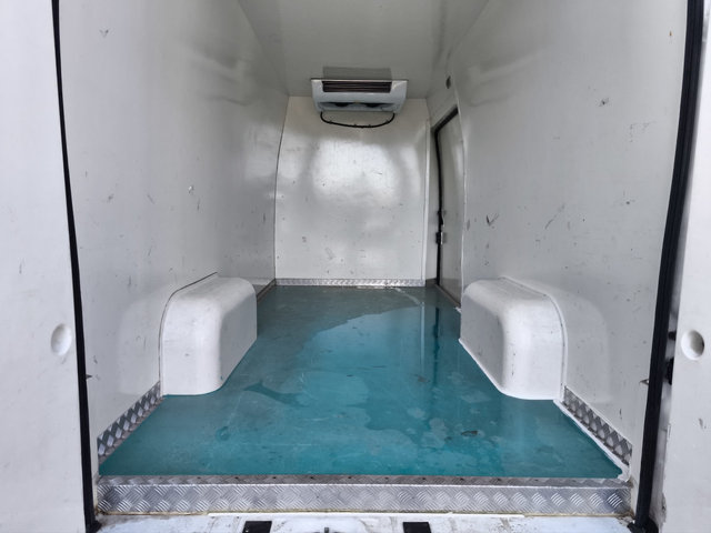 Peugeot Boxer товарен NEW FT 435L4H3 2.0 BlueHDI 130 E6 - автомобили, коли, обяви за нови и употребявани 10