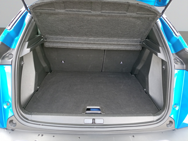 Peugeot e-2008 New Line Up ALLURE PACK Electric 100 кВ 136 к.с. - автомобили, коли, обяви за нови и употребявани 8