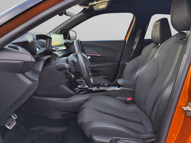 Peugeot e-2008 New Line Up GT Electric 100 кВ 136 к.с. - автомобили, коли, обяви за нови и употребявани 4