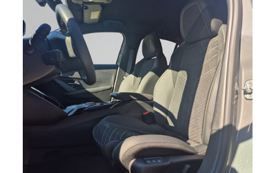 Peugeot e-208 GT - автомобили, коли, обяви за нови и употребявани 9