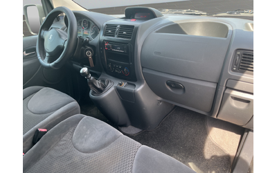 Peugeot Expert пътнически - автомобили, коли, обяви за нови и употребявани 9