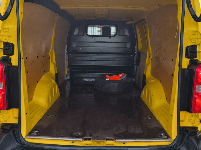 Peugeot Expert товарен Long 2.0 BlueHDi 120 S&S BV6 - автомобили, коли, обяви за нови и употребявани 1