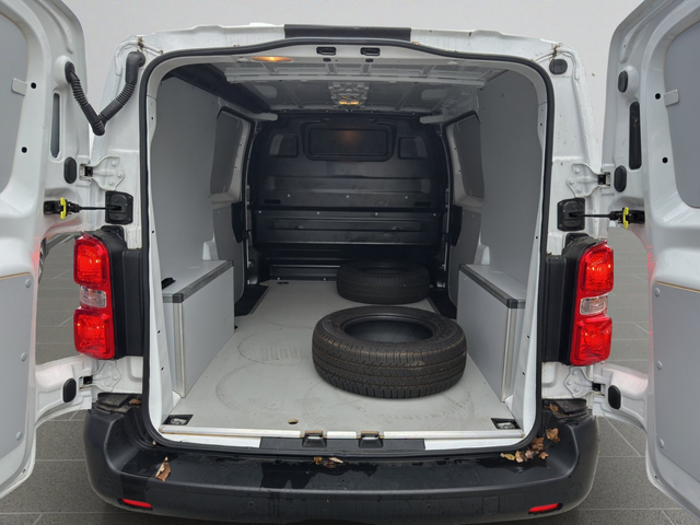 Peugeot Expert товарен PREMIUM Standard 2.0 BlueHDi 120 S&S BVM6 E6 - автомобили, коли, обяви за нови и употребявани 14