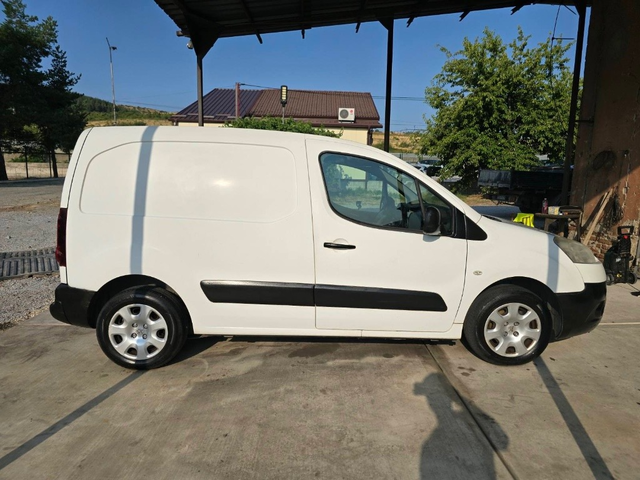 Peugeot Partner 1.6HDI - автомобили, коли, обяви за нови и употребявани 3