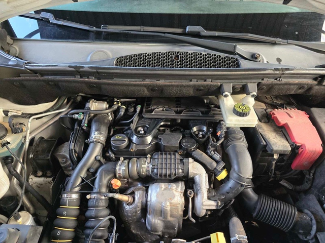 Peugeot Partner 1.6HDI - автомобили, коли, обяви за нови и употребявани 9