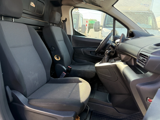 Peugeot Partner 1.5 HDi Euro 6D - автомобили, коли, обяви за нови и употребявани 11