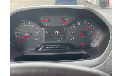 Peugeot Partner 1.5 HDi Euro 6D - автомобили, коли, обяви за нови и употребявани 6