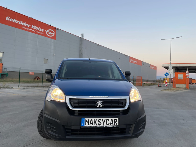 Peugeot Partner L2 Electric Long Germany - автомобили, коли, обяви за нови и употребявани 1