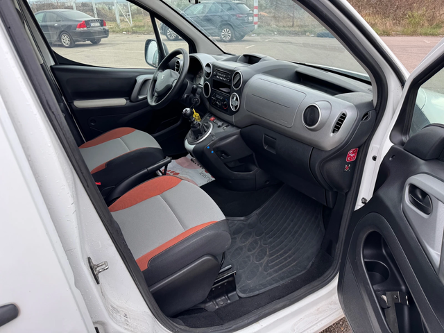 Peugeot Partner 1.6e-HDI-5места-2016-6ск-EURO6 - автомобили, коли, обяви за нови и употребявани 14