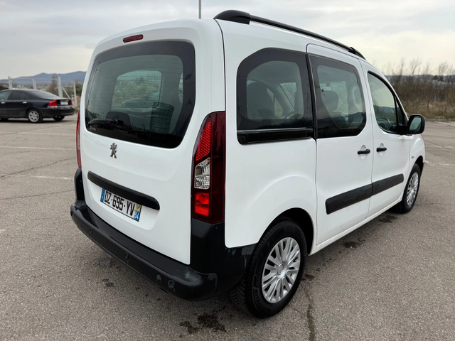 Peugeot Partner 1.6e-HDI-5места-2016-6ск-EURO6 - автомобили, коли, обяви за нови и употребявани 4