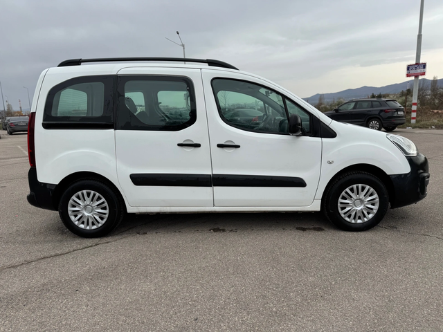 Peugeot Partner 1.6e-HDI-5места-2016-6ск-EURO6 - автомобили, коли, обяви за нови и употребявани 8