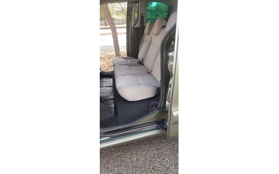 Peugeot Partner 1.6  HDI клима - автомобили, коли, обяви за нови и употребявани 12