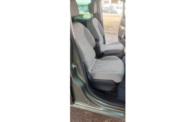 Peugeot Partner 1.6  HDI клима - автомобили, коли, обяви за нови и употребявани 8