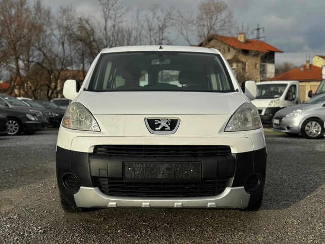 Peugeot Partner 1.6hdi 90kc - автомобили, коли, обяви за нови и употребявани 2
