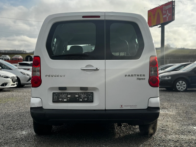 Peugeot Partner 1.6hdi 90kc - автомобили, коли, обяви за нови и употребявани 5