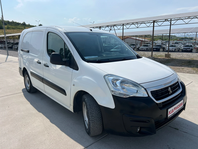 Peugeot Partner 1.6HDI Euro6B - автомобили, коли, обяви за нови и употребявани 8