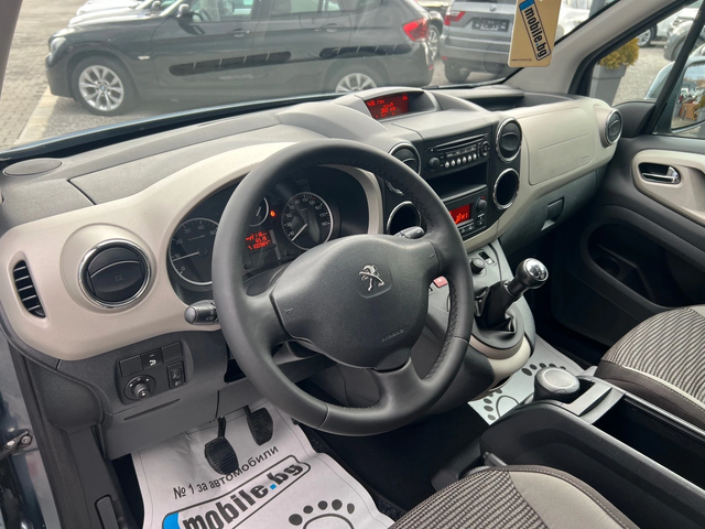 Peugeot Partner TEPEE* 1.6HDI* LED* TOP* - автомобили, коли, обяви за нови и употребявани 10
