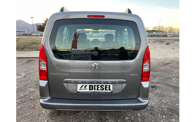 Peugeot Partner 1.6HDI-90-TEPEE-ITALIA - автомобили, коли, обяви за нови и употребявани 10