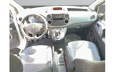 Peugeot Partner пътнически - автомобили, коли, обяви за нови и употребявани 10