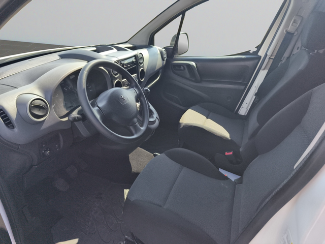 Peugeot Partner товарен FRG LONG 1.6 BlueHDI 100 - автомобили, коли, обяви за нови и употребявани 2