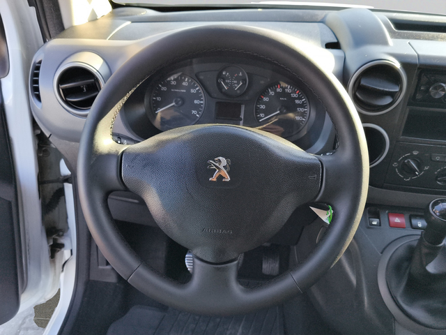 Peugeot Partner товарен NEW FRG COURT 1.6 BlueHDI 100 - автомобили, коли, обяви за нови и употребявани 9