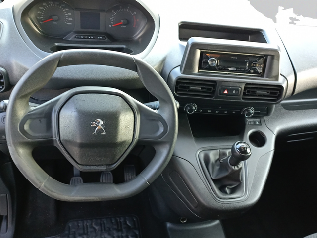 Peugeot Partner товарен Standard 1000 PRO 1.6 BlueHDI 100 BVM5 6.1 - автомобили, коли, обяви за нови и употребявани 11