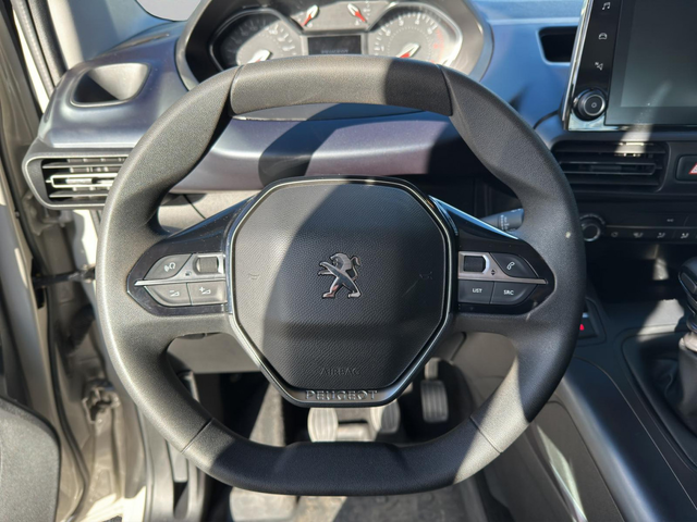 Peugeot Rifter 1.5 Blue-HDi Allure L2 - автомобили, коли, обяви за нови и употребявани 11