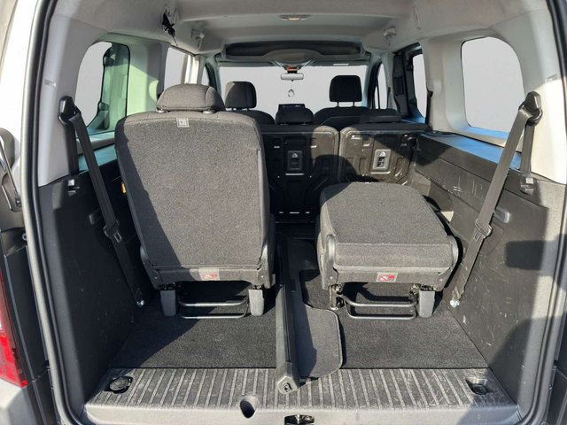 Peugeot Rifter 1.5 Blue-HDi Allure L2 - автомобили, коли, обяви за нови и употребявани 13