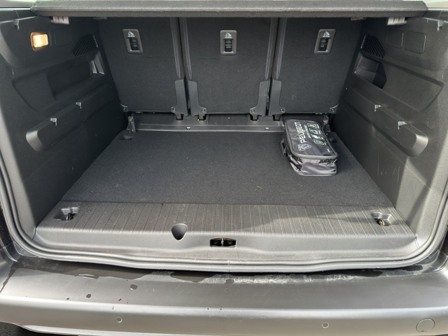 Peugeot Rifter ALLURE - автомобили, коли, обяви за нови и употребявани 5