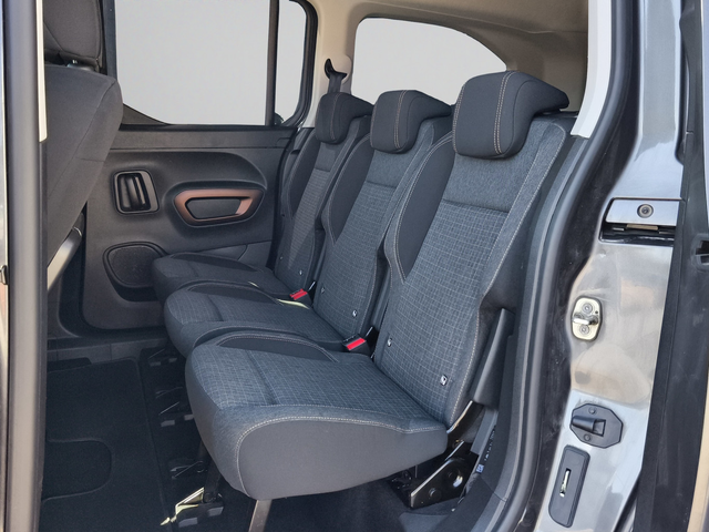 Peugeot Rifter Long GT Line 1.5 BlueHDI 130 EAT8 E6.2 - автомобили, коли, обяви за нови и употребявани 3