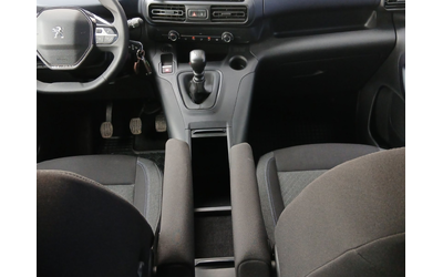 Peugeot Rifter Standard ALLURE - автомобили, коли, обяви за нови и употребявани 14