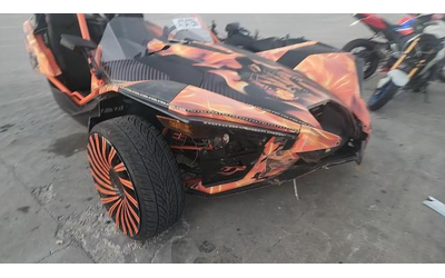 polaris-slingshot-4 - 0