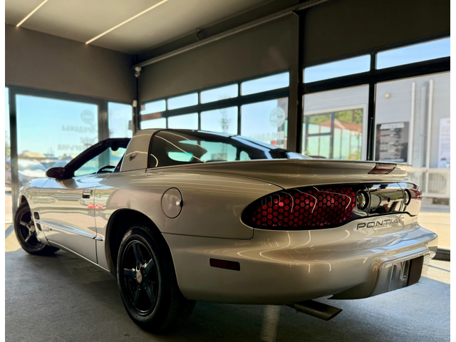 Pontiac Firebird 3.8 V6* Targa* Лизинг* Автоматик - автомобили, коли, обяви за нови и употребявани 3