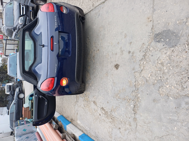 Pontiac Solstice, 2009 г., 96000 км, 173 к.с. - автомобили, коли, обяви за нови и употребявани 4