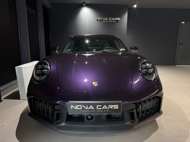 Porsche 911 Carrera 4 GTS - автомобили, коли, обяви за нови и употребявани 1