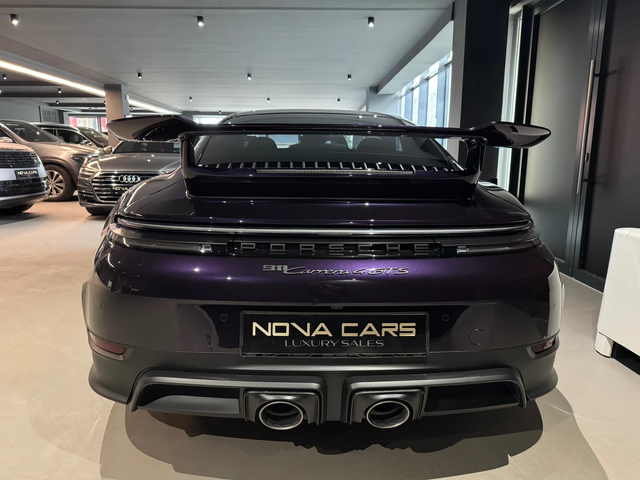 Porsche 911 Carrera 4 GTS - автомобили, коли, обяви за нови и употребявани 3